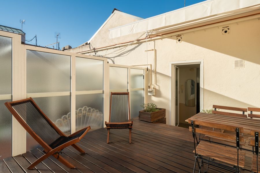 1-Bedroom Penthouse with Terrace - 516