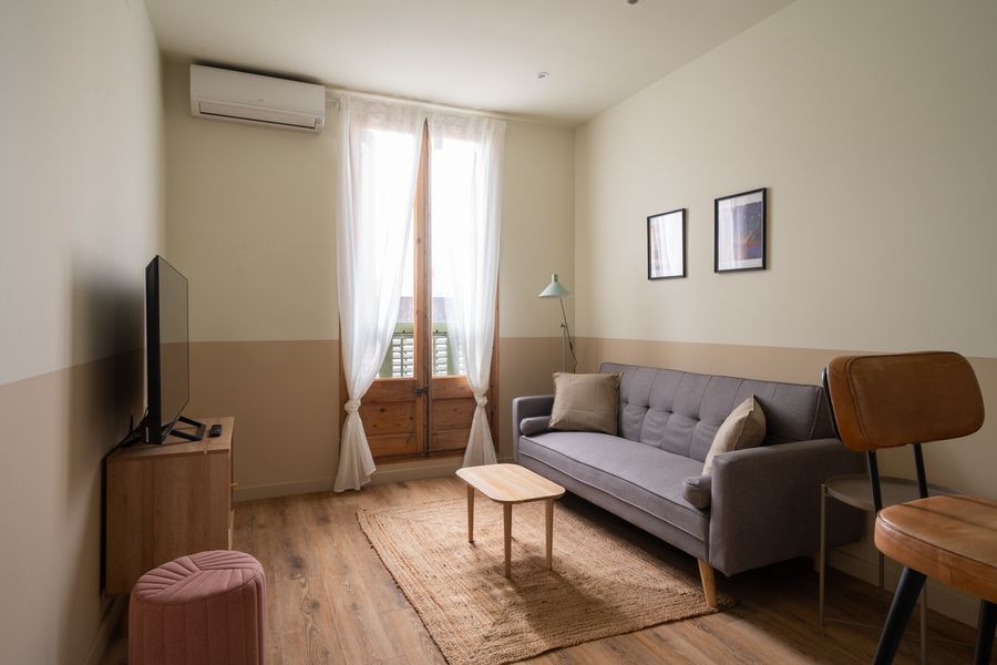 2-Bedroom 1-Bathroom Apartment - 526