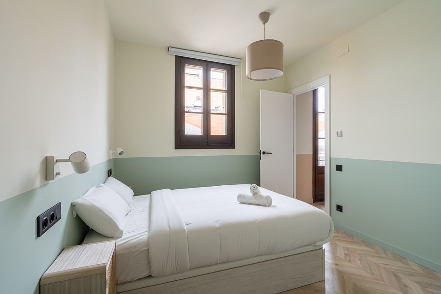 2-Bedroom 2-Bathroom Apartment - PRAL51