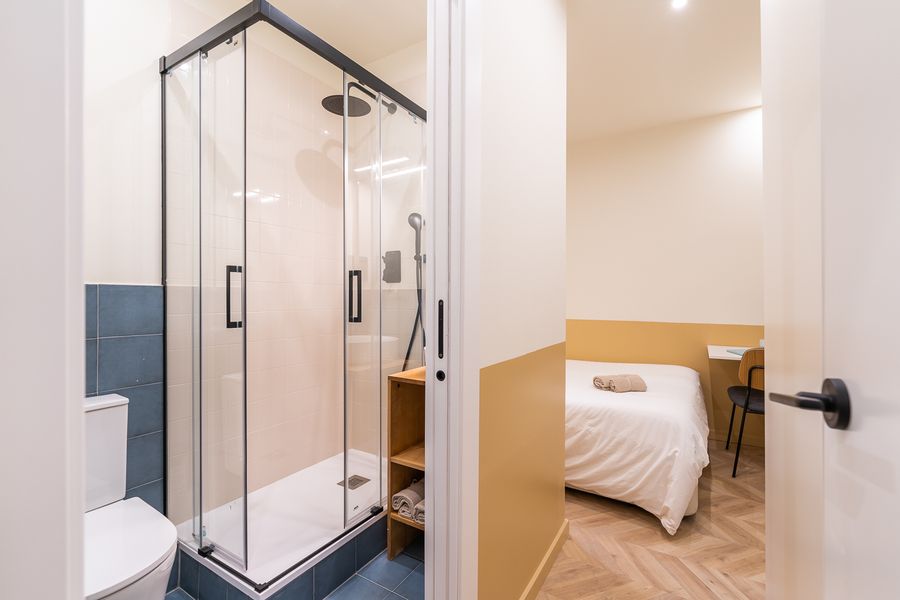 3-Bedroom 2-Bathroom Apartment - 123