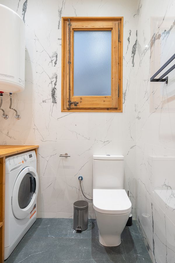 2-Bedroom 1-Bathroom Apartment - 324