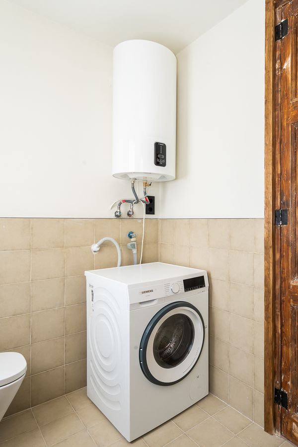 3-Bedroom 1-Bathroom Apartment - 214