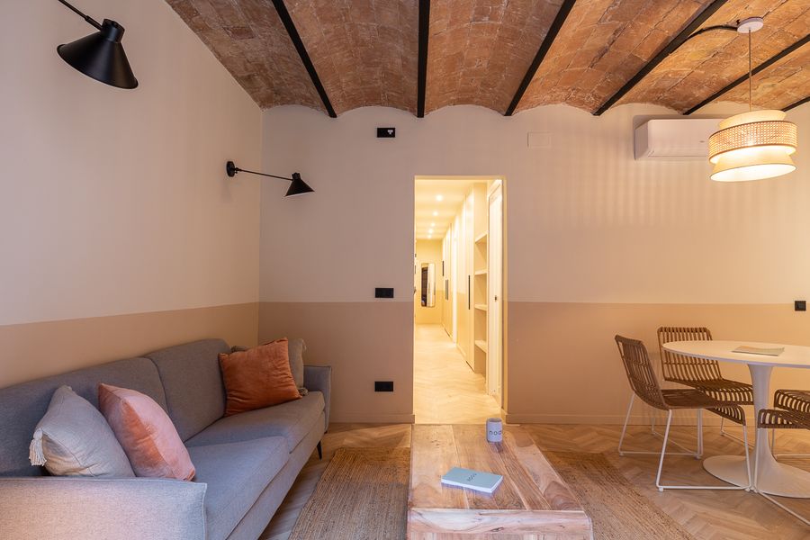 2-Bedroom 2-Bathroom Apartment - ENT41