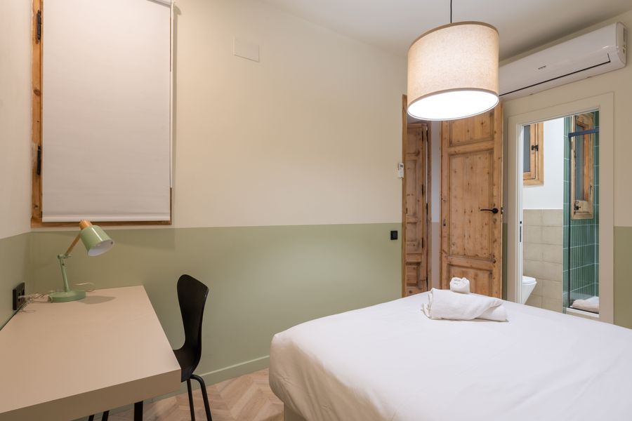 2-Bedroom 2-Bathroom Apartment - 123