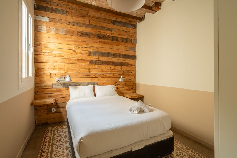 1-Bedroom Penthouse with Terrace - 516