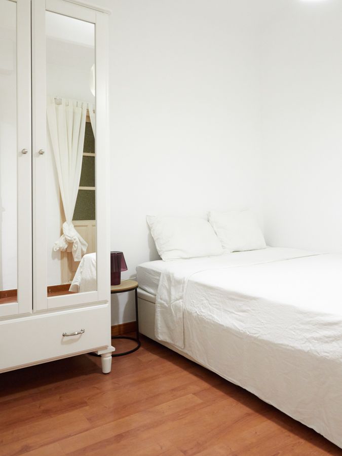 2-Bedroom 1-Bathroom Penthouse with Terrace - ENT21