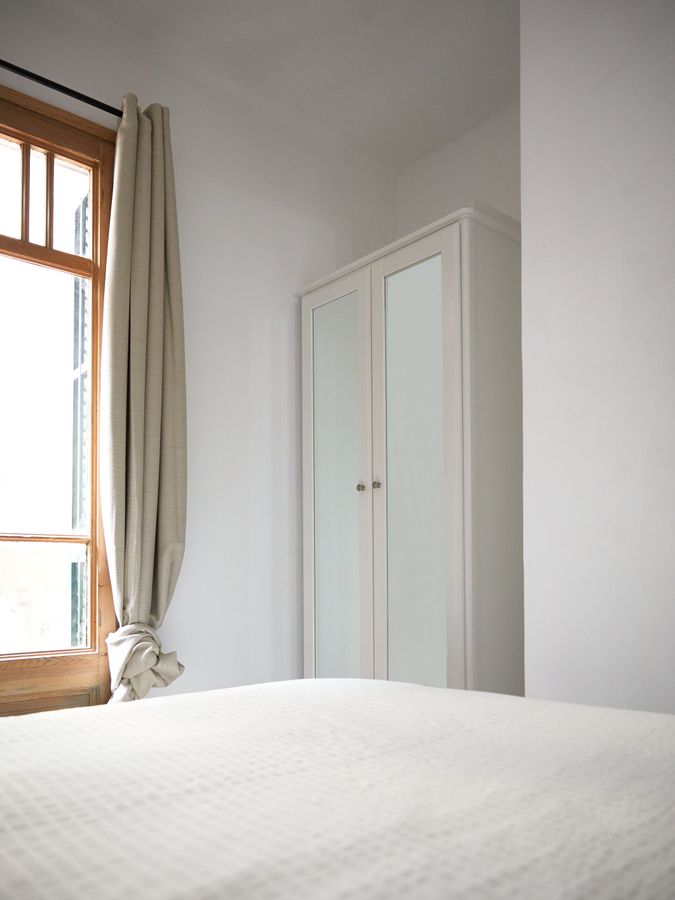 3-Bedroom 1-Bathroom Apartment - PRAL21