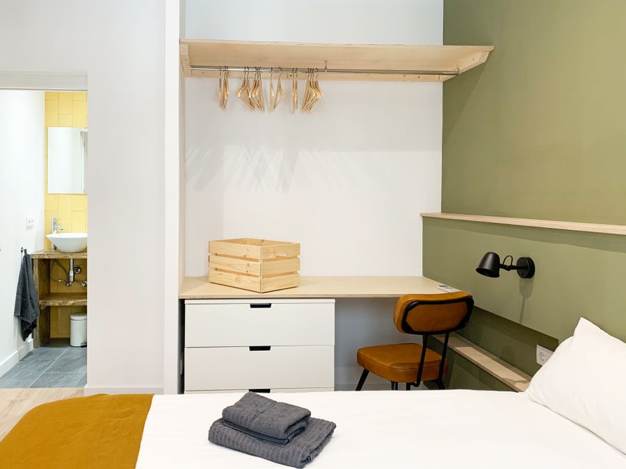 Superior Double Ensuite Room with Balcony - PRAL2A1