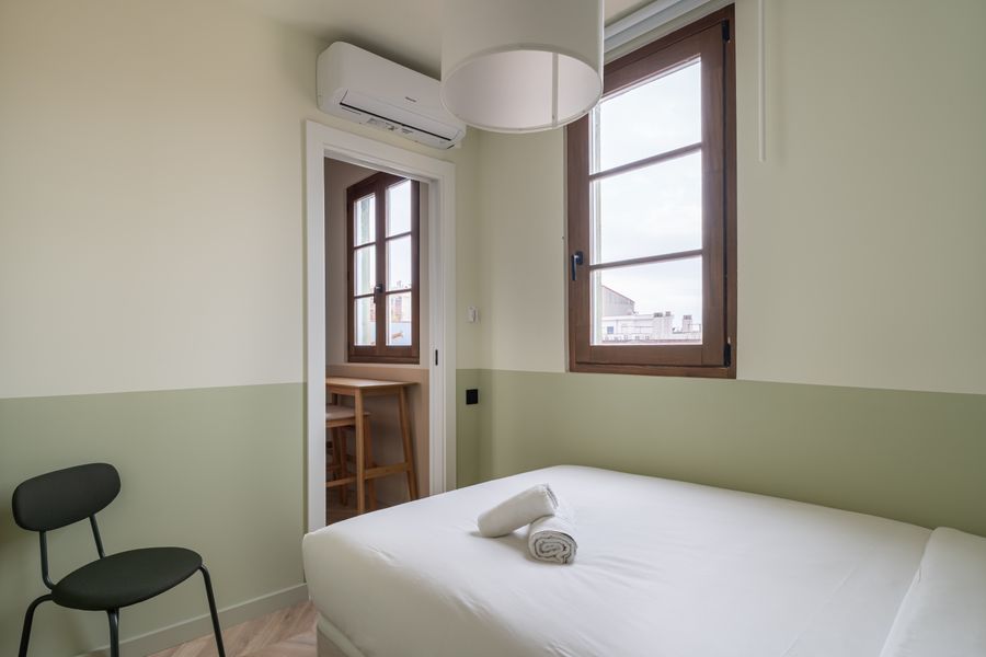 2-Bedroom 2-Bathroom Apartment - 525