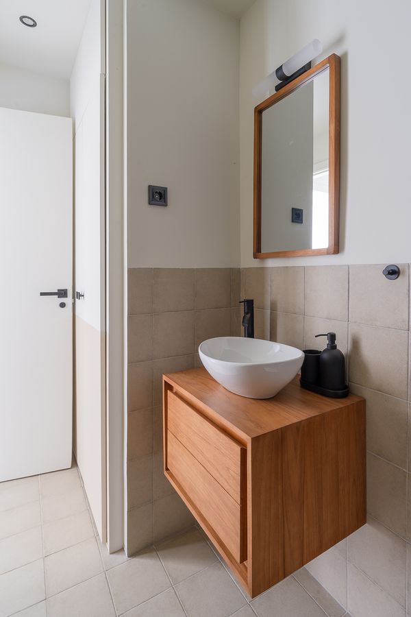 3-Bedroom 2-Bathroom Apartment - 415