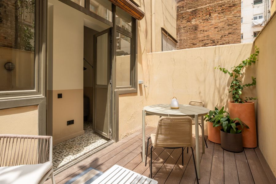 1-Bedroom Apartment with Terrace - PB20