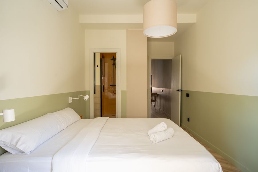 2-Bedroom 2-Bathroom Apartment - 212