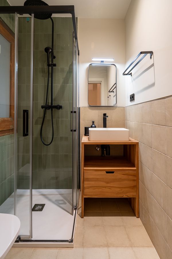 3-Bedroom 2-Bathroom Apartment - PRAL32