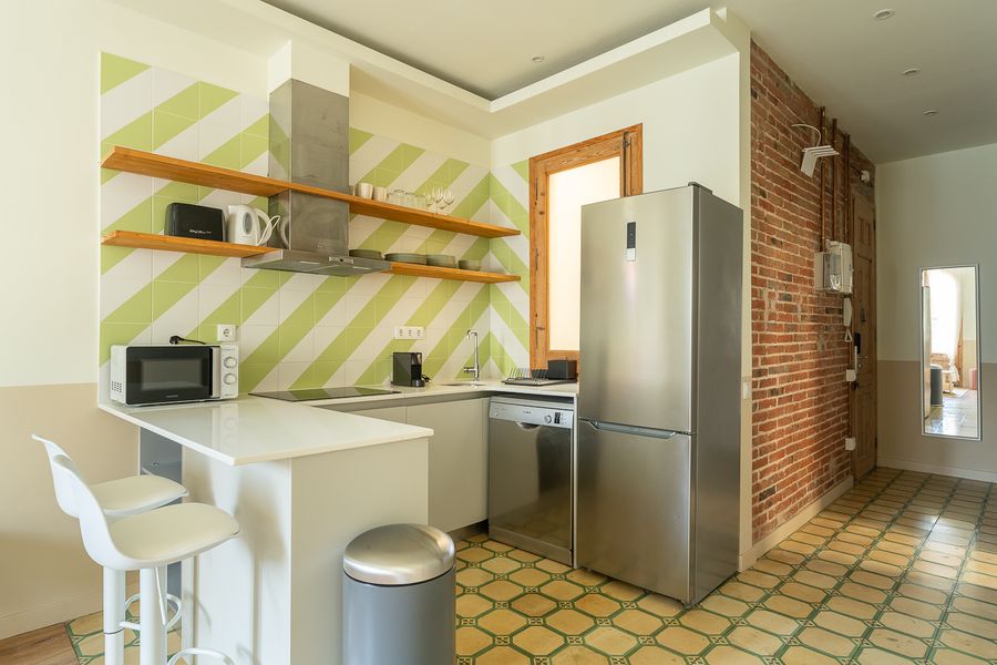 2-Bedroom 1-Bathroom Apartment - 425