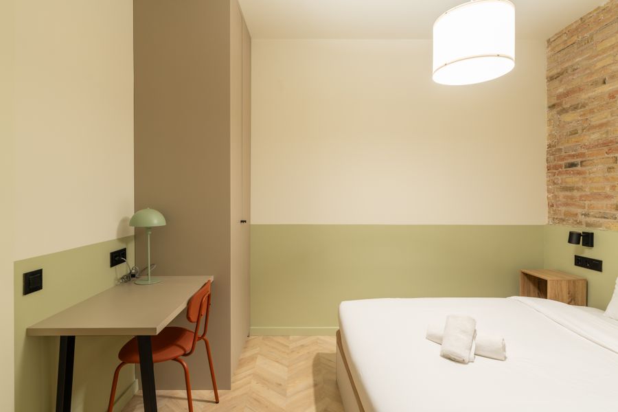 3-Bedroom 3-Bathroom Apartment - PRAL21