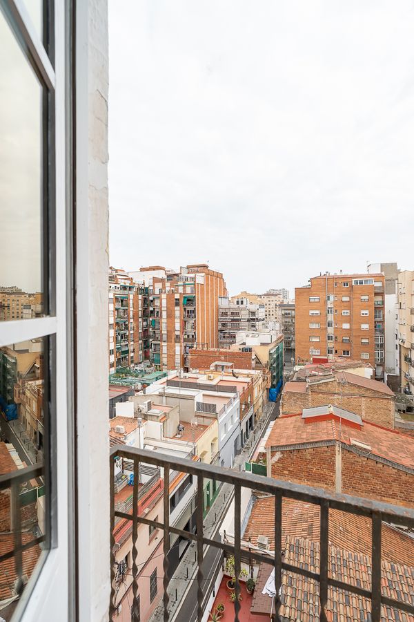 3-Bedroom 1-Bathroom Apartment - 142
