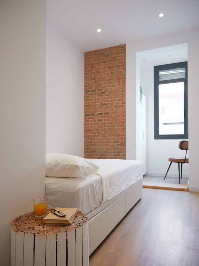 3-Bedroom 2-Bathroom Apartment - 425