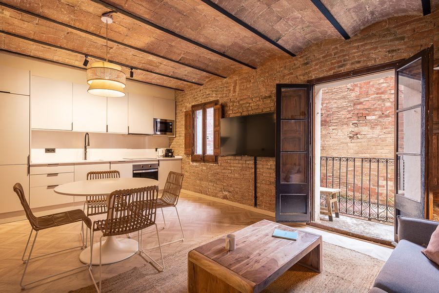 2-Bedroom 2-Bathroom Apartment - ENT41